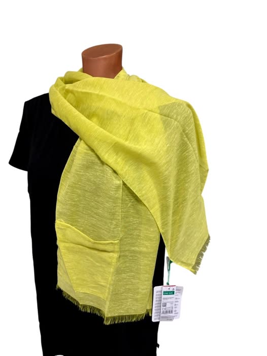 Šátek s kapsičkou Benetton