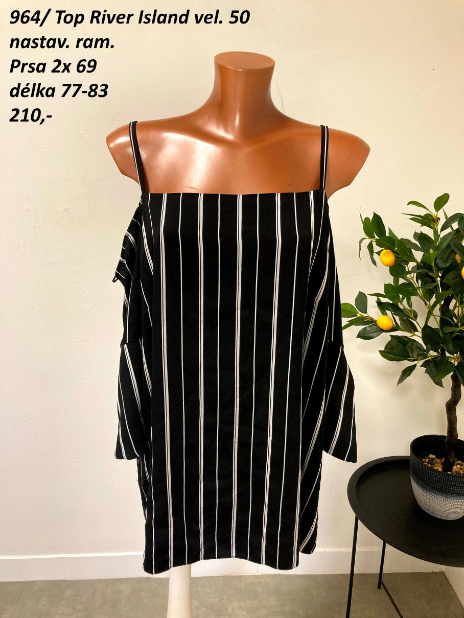 Top River Island vel. 50