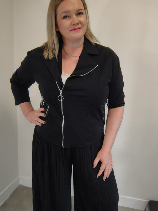 Stylový křivák, který doladí každý outfit