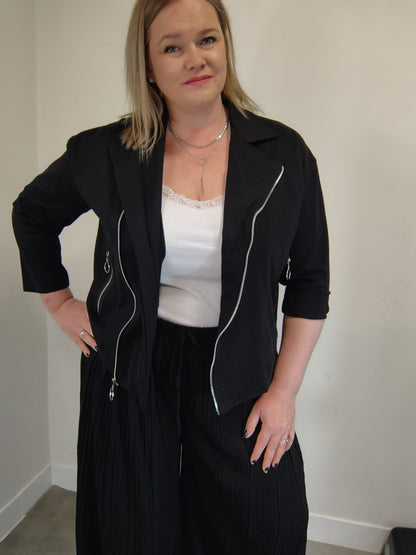 Stylový křivák, který doladí každý outfit