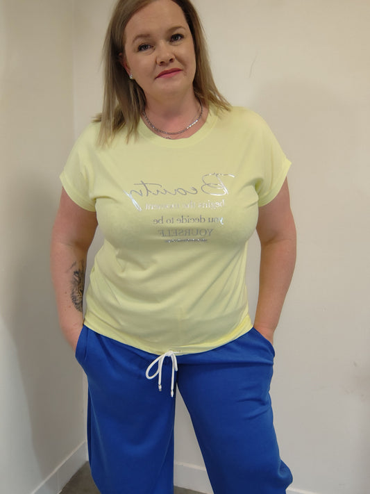 Žluté triko Beauty