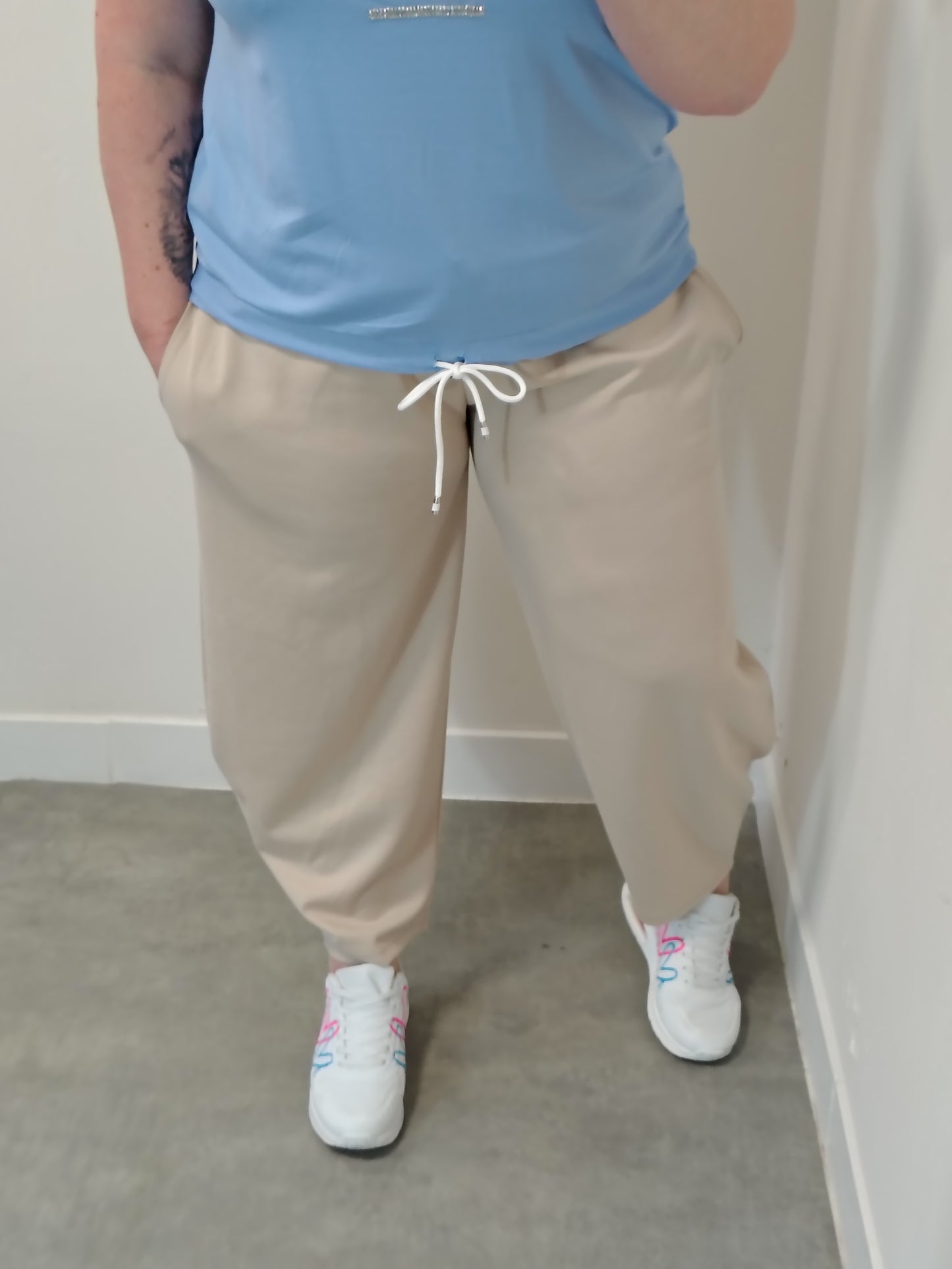 Béžové barelové kalhoty/tepláky